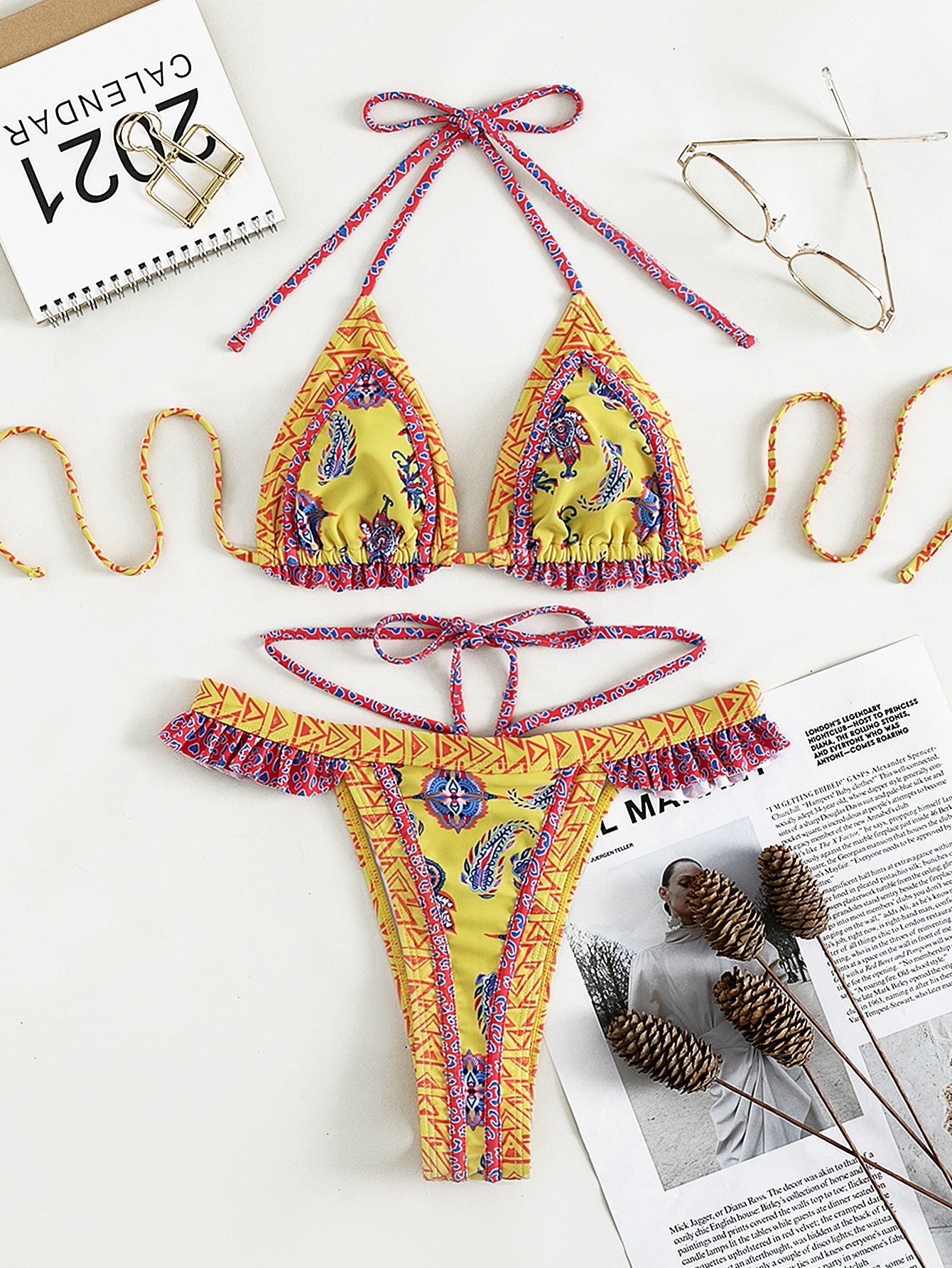 Halter Swimsuit Yellow Banded Bikini Bijini Three-Point Swimsuit