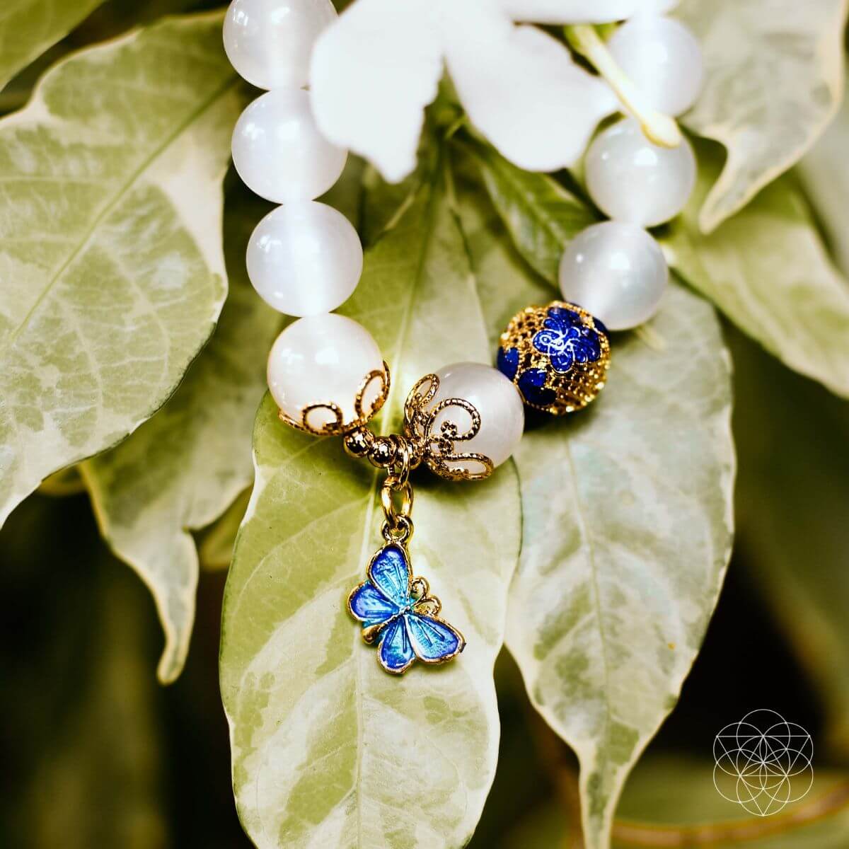 Conscious Items Spiritual Growth Bracelet featuring beads and charms designed to inspire mindfulness and personal development.