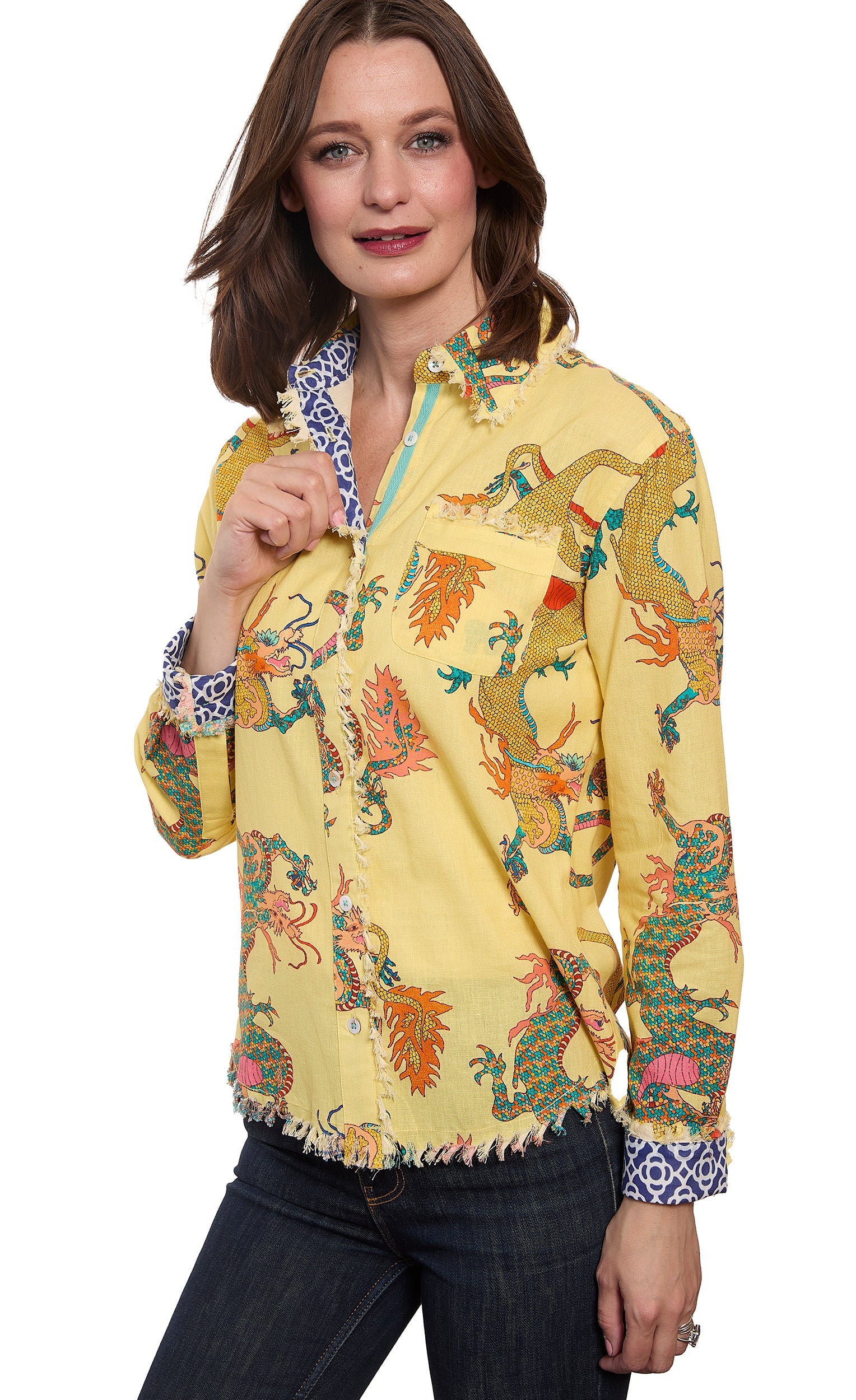 Dizzy-Lizzie Cape Cod Top in butter yellow with dragon print, made of cotton linen fabric, casual stylish women&