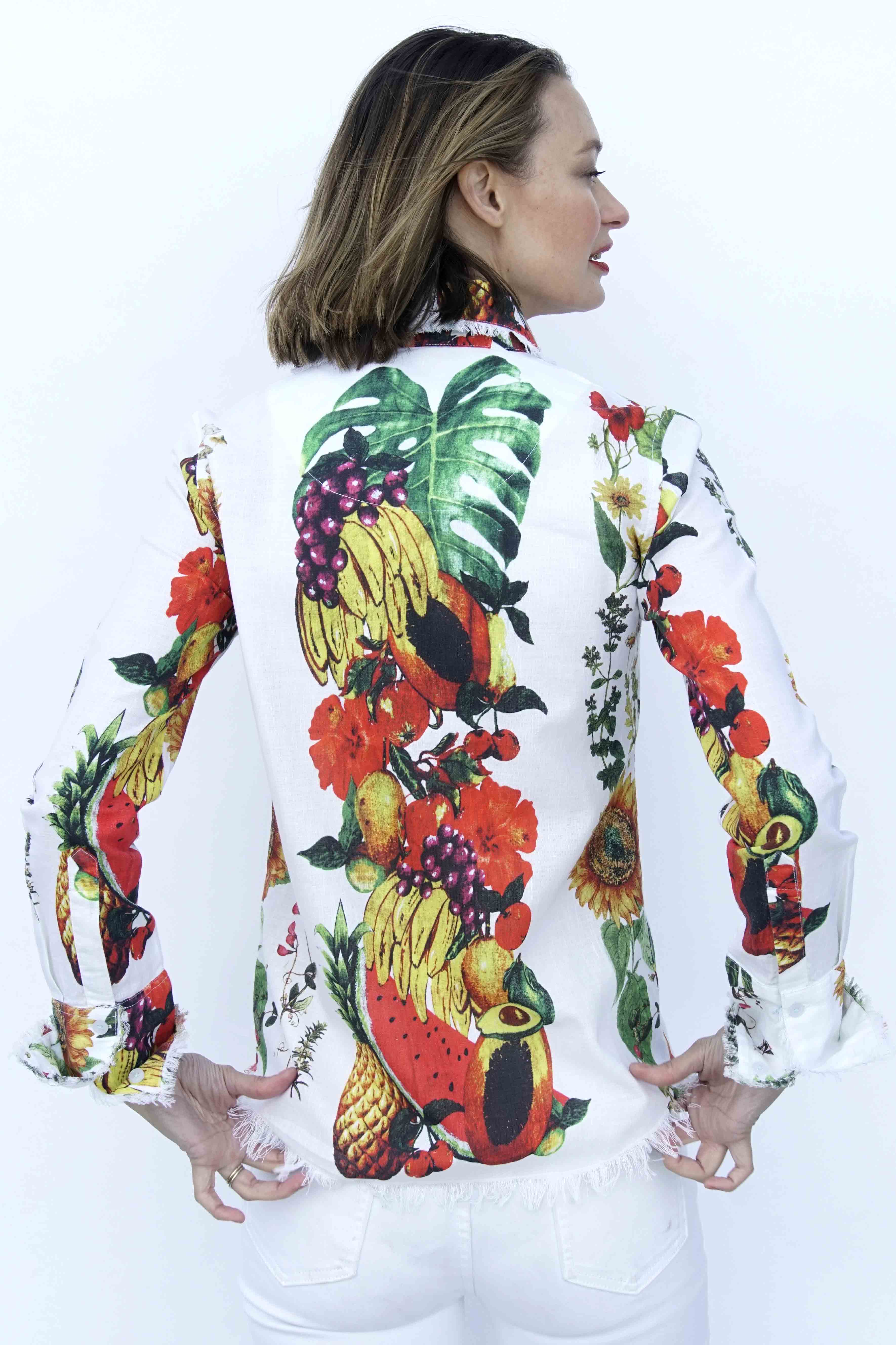 Dizzy-Lizzie Cape Cod Tunic with sunflower print, lightweight sleeveless top, casual summer fashion for women.