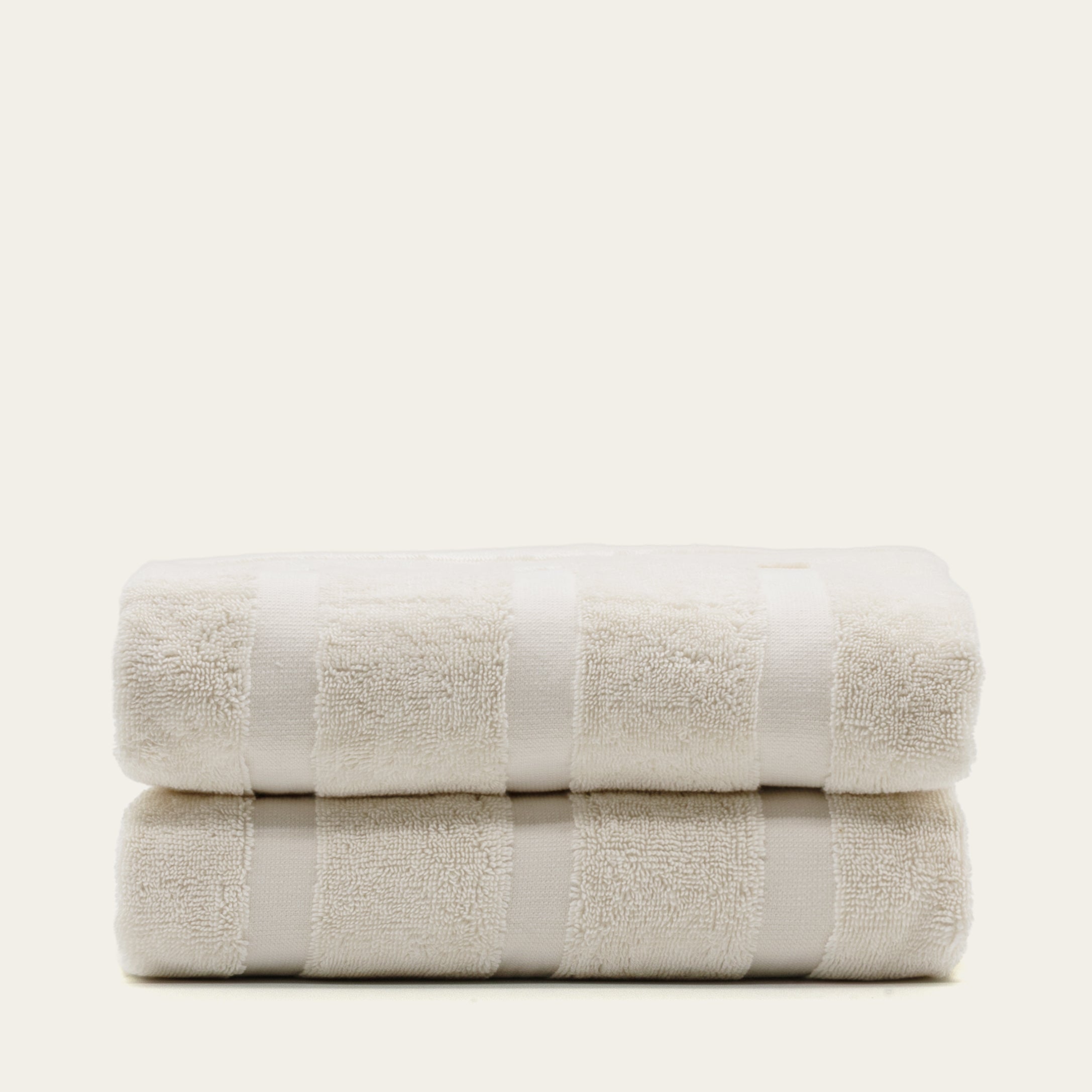 Soft Capri Australian Cotton Bath Towel by Italic, showing plush, absorbent fabric and stylish design for home bath use.