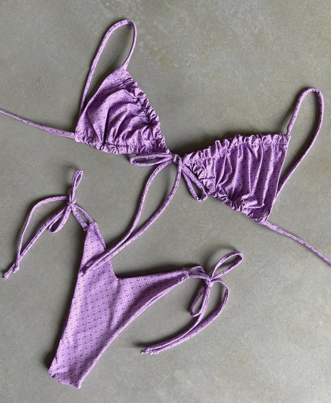 Popular Split Bikini Swimsuit Solid Color Women Bikini Tied Swimsuit