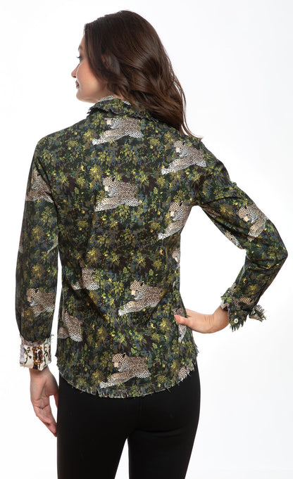 Cape Cod Top with Cheetahs in The Grass