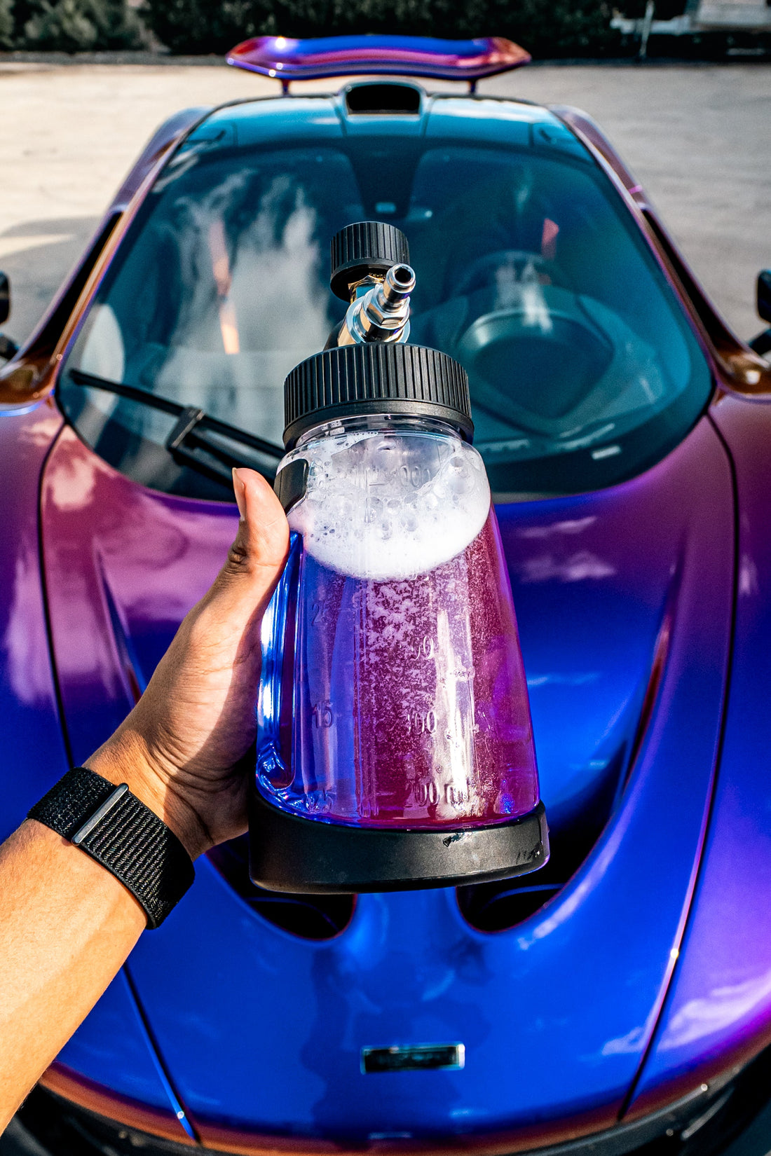 Blackline Car Care BLACKLINE® Ultra Series Foam Cannon attached to a car hose for high-quality foam washing.