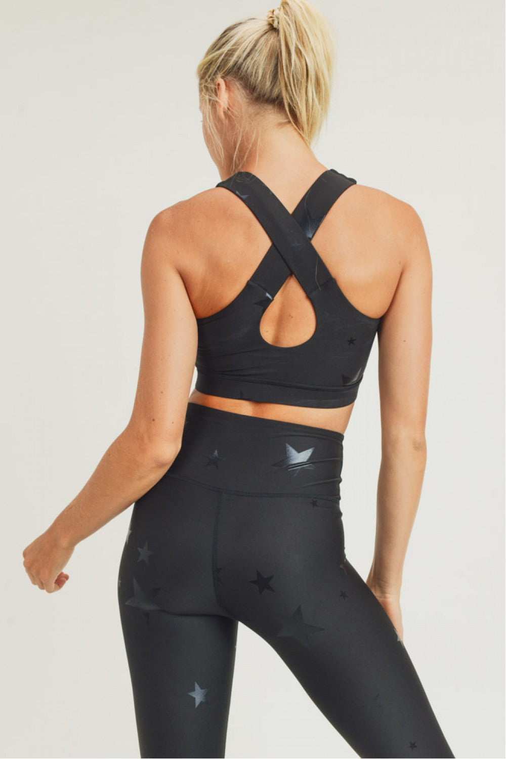 Black foil sports bra from Fitkitty Culture&