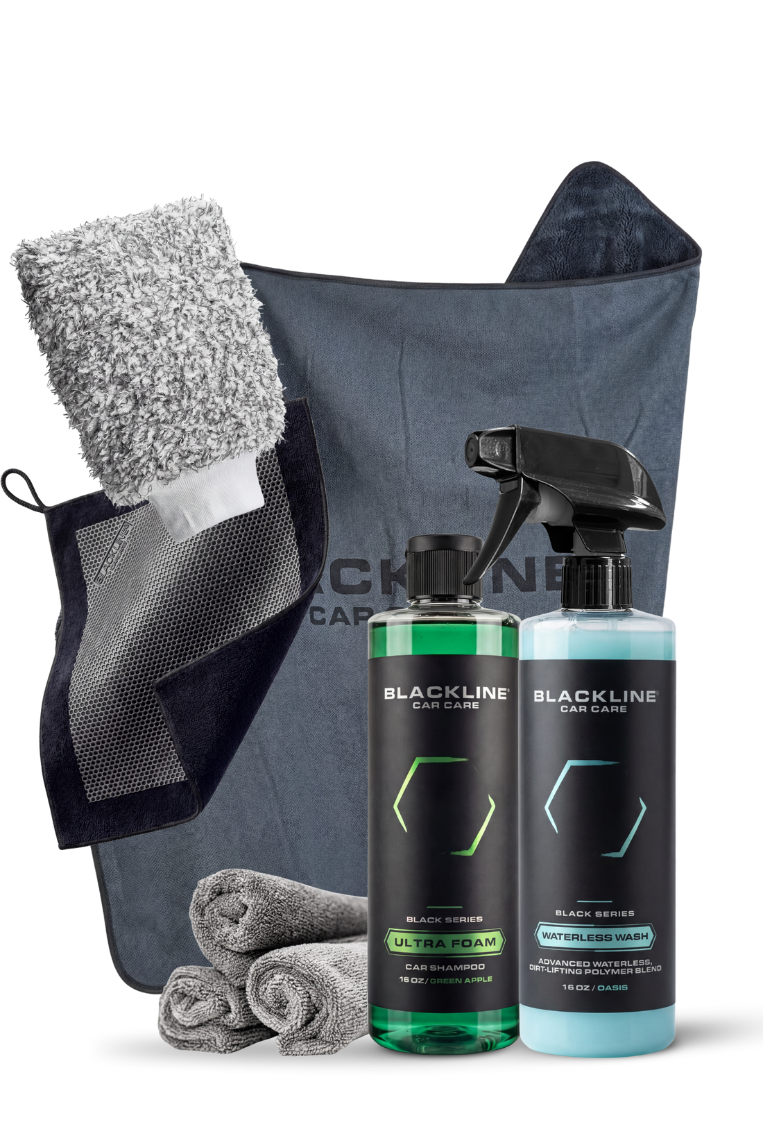 Blackline Car Care BLACKLINE® synthetic clay towel used for car detailing and paint surface cleaning in the kit.