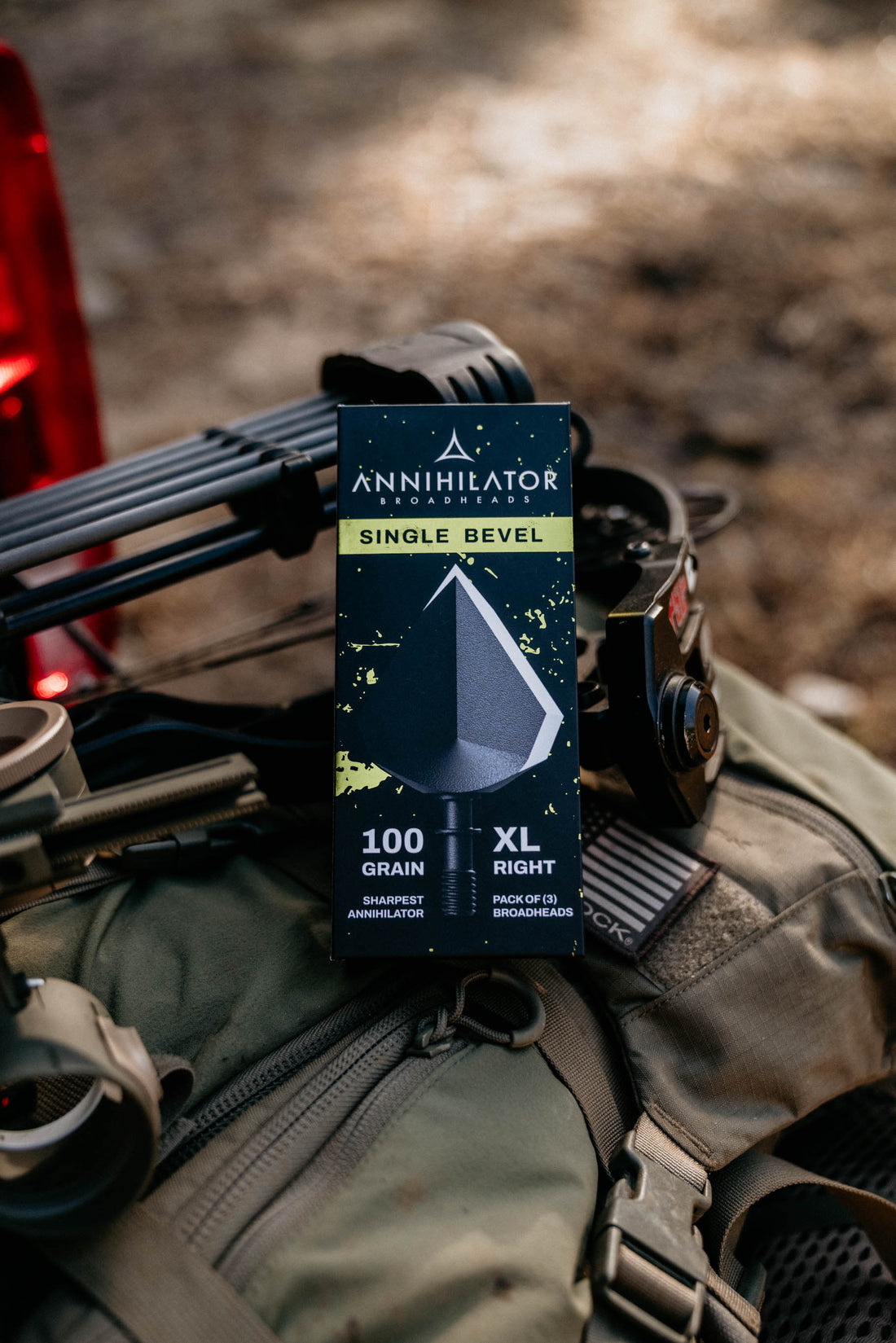 Annihilator Broadheads Single Bevel XL 100 broadheads displayed on a plain background for hunting or archery use.