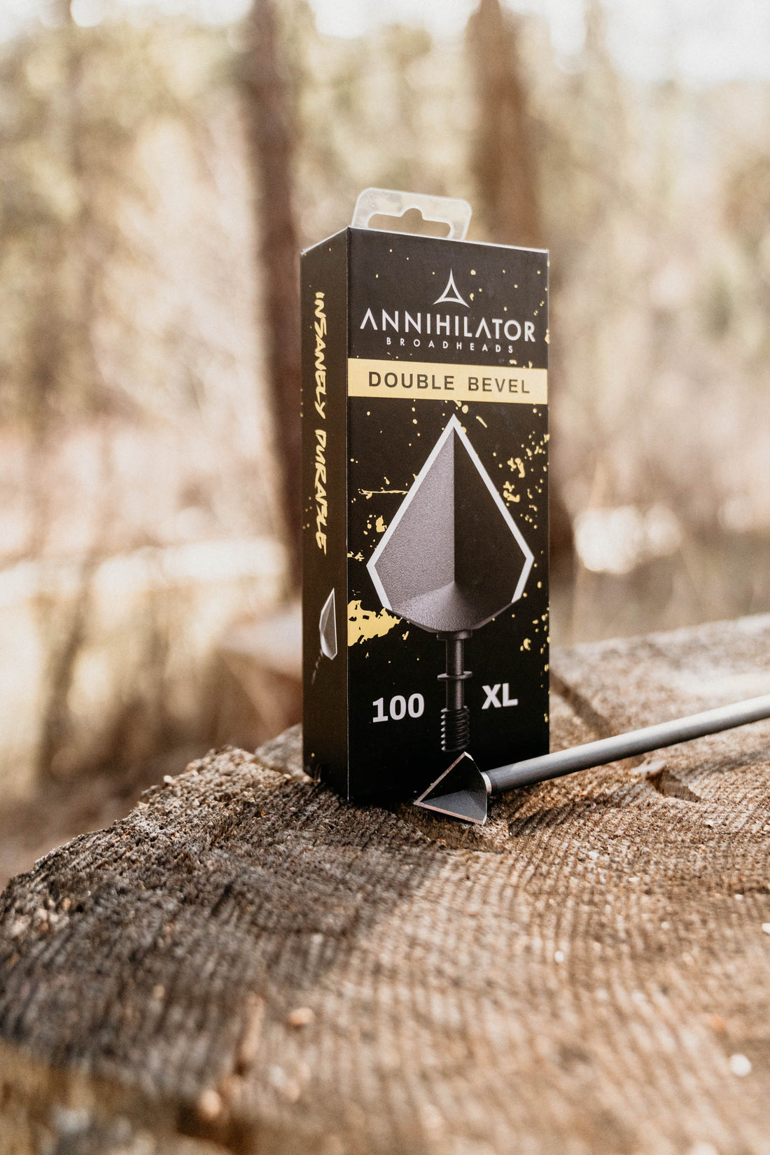 Annihilator Broadheads Double Bevel XL 100 broadheads with sharp blades and sleek design for hunting and archery.