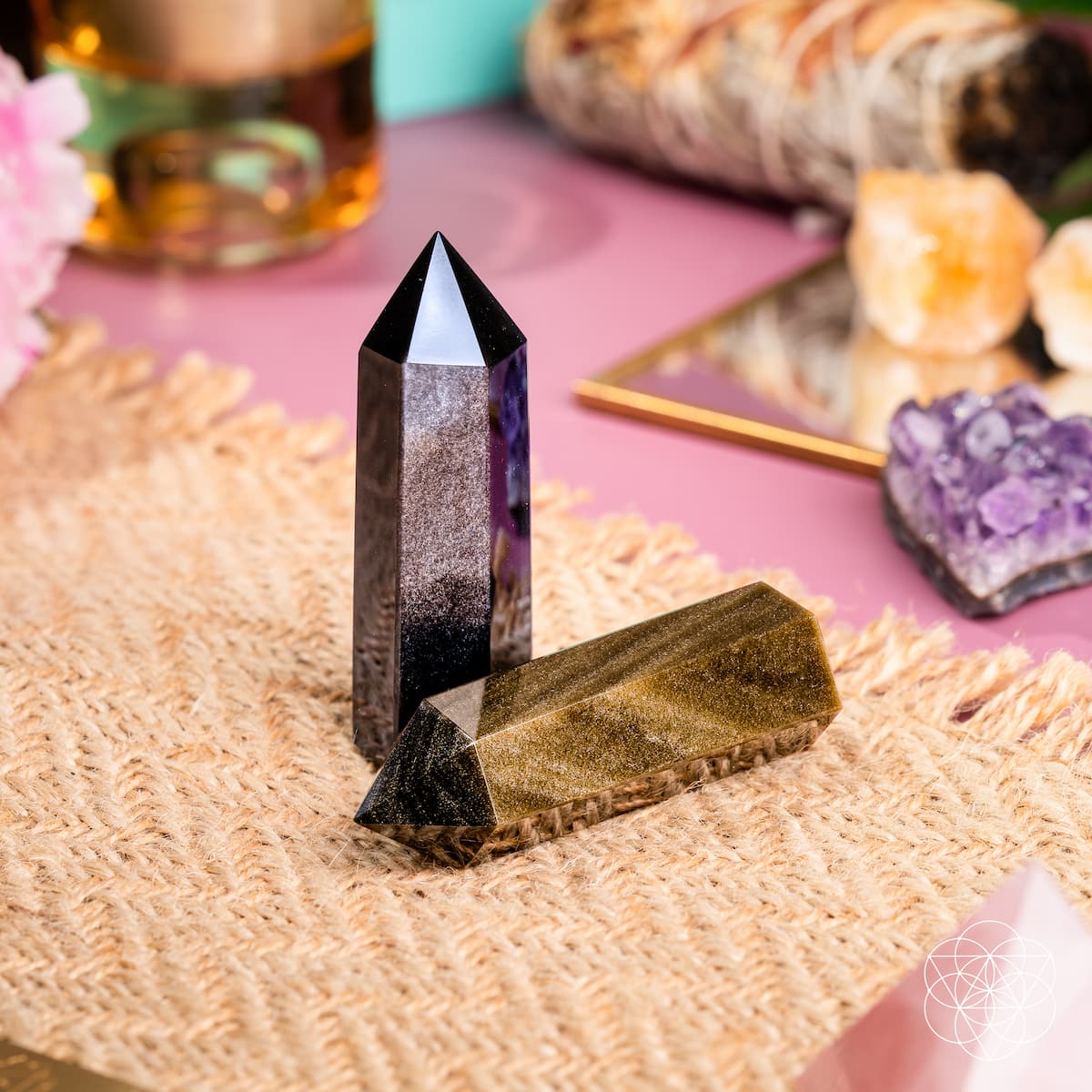 The Upper Hand – Gold &amp; Silver Sheen Obsidian Points