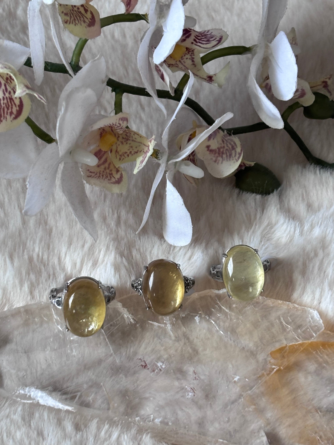 Golden Lepidolite ring from Evermore Everlasting featuring a polished gold band with a vibrant purple-lepidolite gemstone.