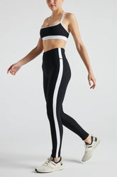 Black and white electric rib color block bra from Fitkitty Culture women&