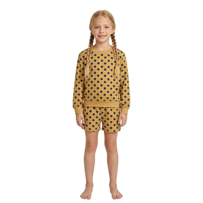 Long sleeves yellow navy polka dots top shorts girls outfits