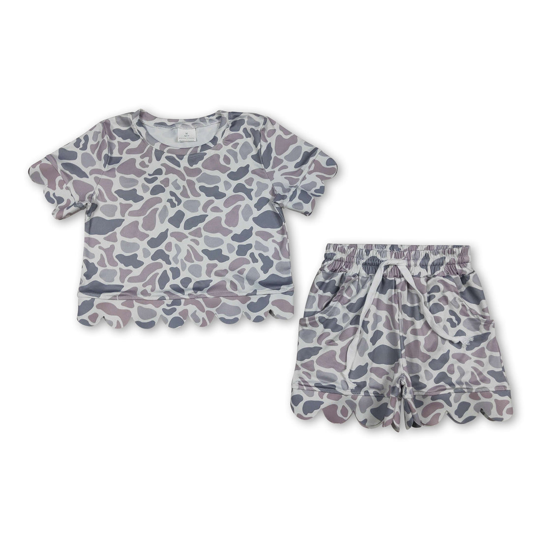 Grey camo scallop top and shorts set for girls by Mini Rodeo, summer outfit with short sleeves and stylish scalloped details.