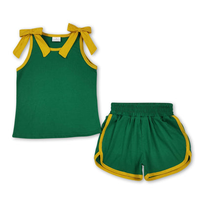 Sleeveless yellow bow green top shorts girls team outfits