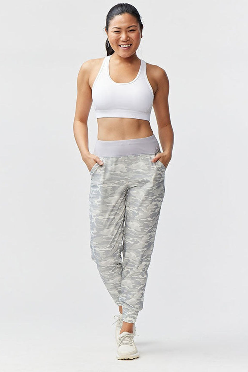 Goal Five Excel Jogger 7/8 length training pants in ash camo, with a comfortable fit and tapered design for active wear.