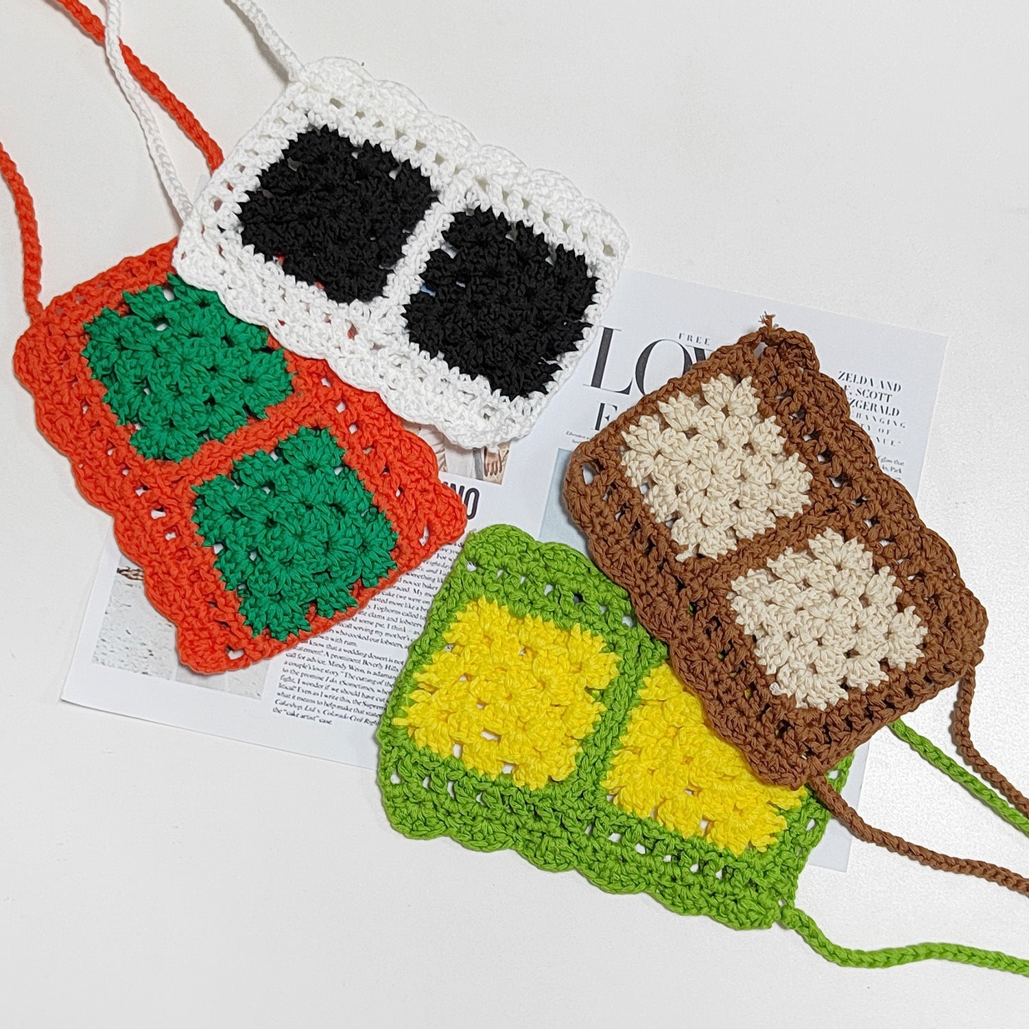 Handmade Woven Women Bag Net Red Ethnic Mobile Phone Bag Color Contrast Patchwork Single-Piece Crossbody Bag