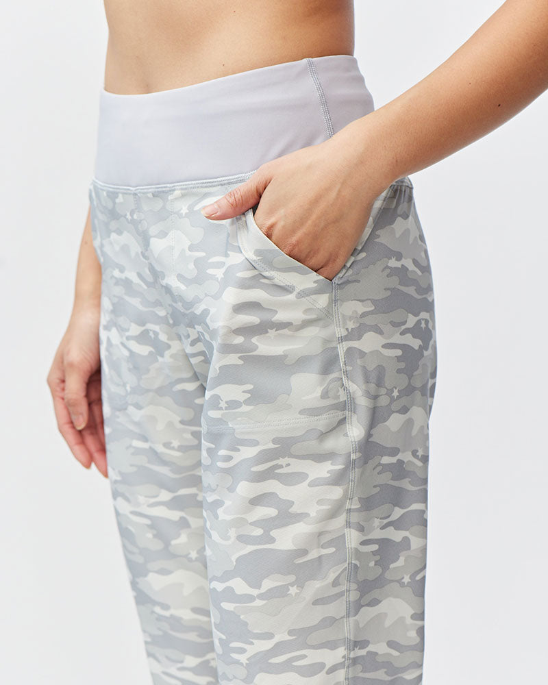 Goal Five Excel Jogger 7/8 length training pant in ash camo, showing side view with elastic waistband and tapered fit.