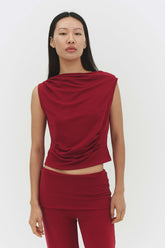 Findmenowthelabel DASOM tank top in raspberry color, sleeveless design, soft fabric, styled for casual wear.