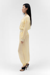 Findmenowthelabel Fabio voile jacket in butter, lightweight jacket with a soft, breezy fabric and relaxed fit, shown on a model.