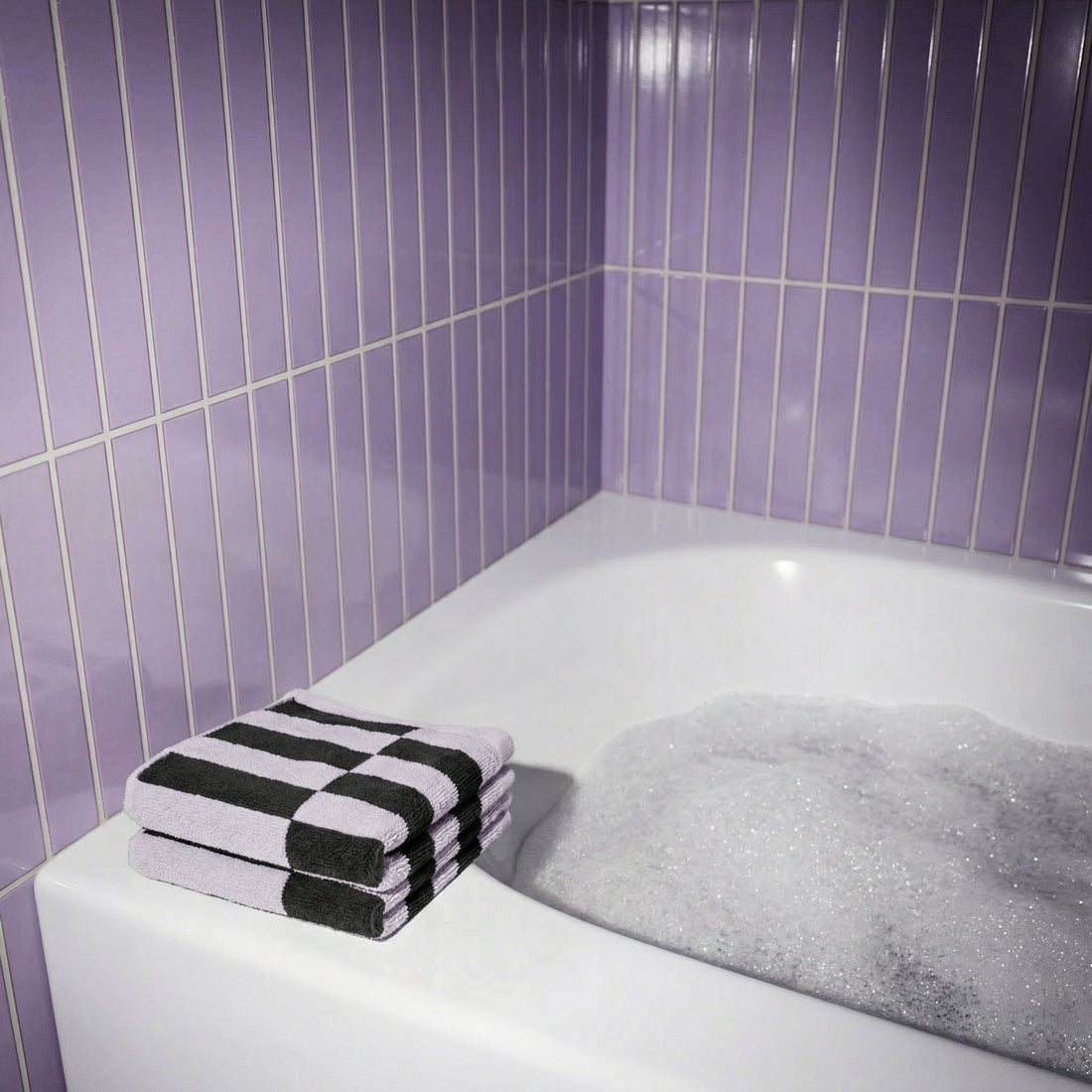 Italic Shadmoor Australian Cotton bath washcloth with soft, plush texture, perfect for gentle skincare and bathroom use.