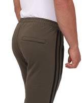 Back close-up of SCR Sportswear men&