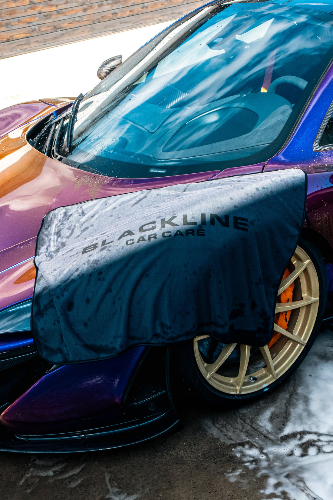 Blackline Car Care BLACKLINE® Slim Twisted-Loop Drying Towel, black microfiber towel for car drying and detailing.