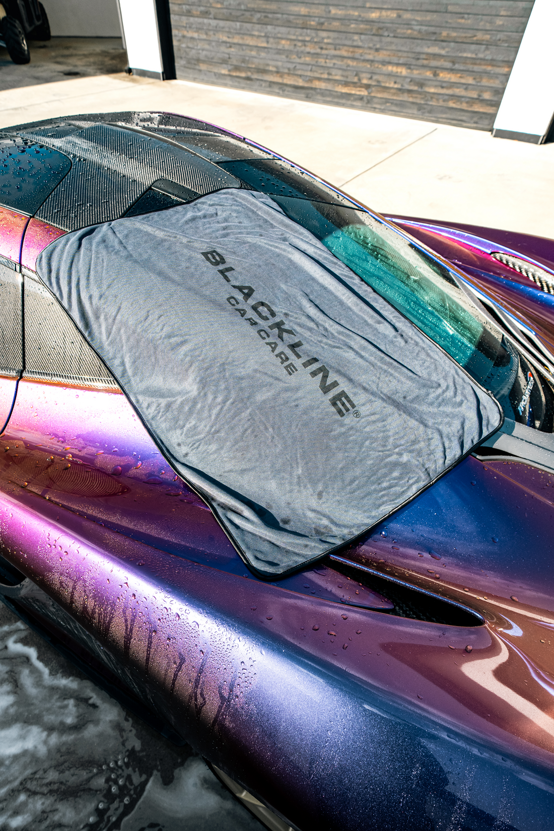Blackline Car Care BLACKLINE® Slim Twisted-Loop Drying Towel, black microfiber towel for car drying, textured twisted loop design