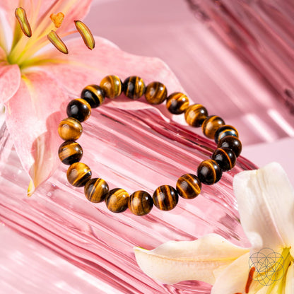 Conscious Items 7A Grade Tiger’s Eye bracelet featuring polished tiger’s eye beads on an elastic stretch band.