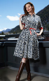 Dizzy-Lizzie Mrs Maisel dress in black and white zebra print, stylish dress with bold zebra pattern and classic fit.