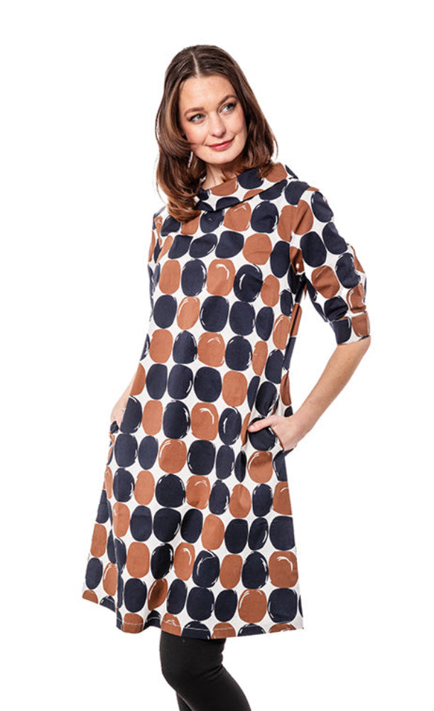 Dizzy-Lizzie Audrey retro dress with chocolate and black polka dots, featuring a vintage-inspired design and fitted silhouette.
