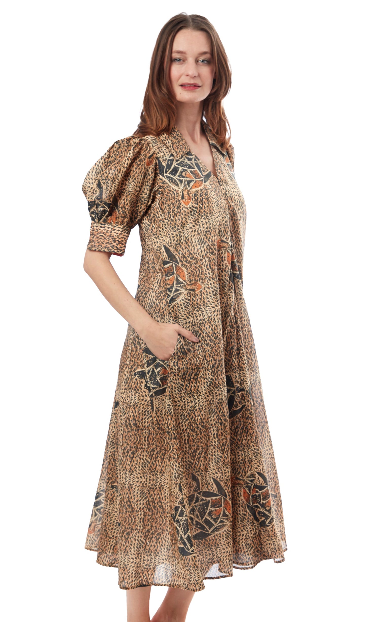 Dizzy-Lizzie Montauk Dress with Turtles Print, sleeveless summer dress in lightweight fabric, featuring a vibrant turtle design.