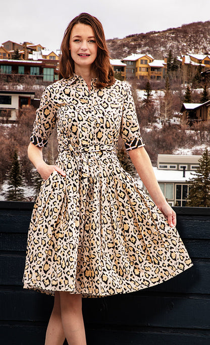 Dizzy-Lizzie Mrs. Maisel leopard print dress with long sleeves and fitted waist, stylish vintage-inspired women&