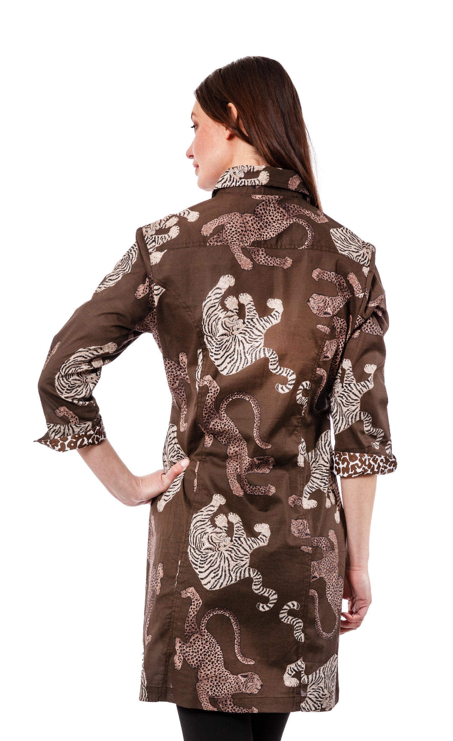 Dizzy-Lizzie Sag Harbor Grey Tigers dress with a stylish tiger print, featuring a fitted bodice and flowing skirt.
