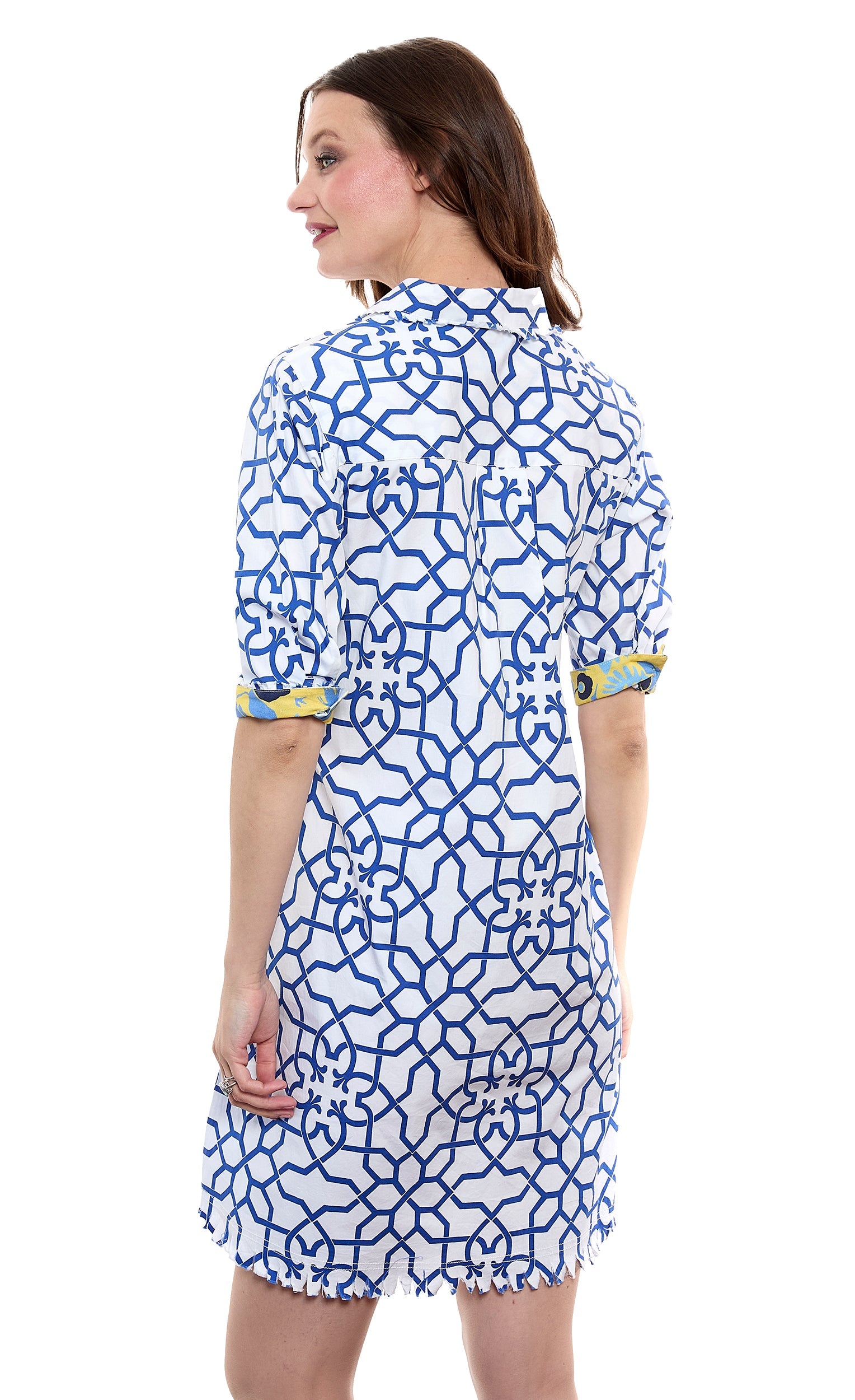 Dizzy-Lizzie Chatham Navy White Geo Print dress with short sleeves and fitted waist, stylish summer dress with geometric pattern.