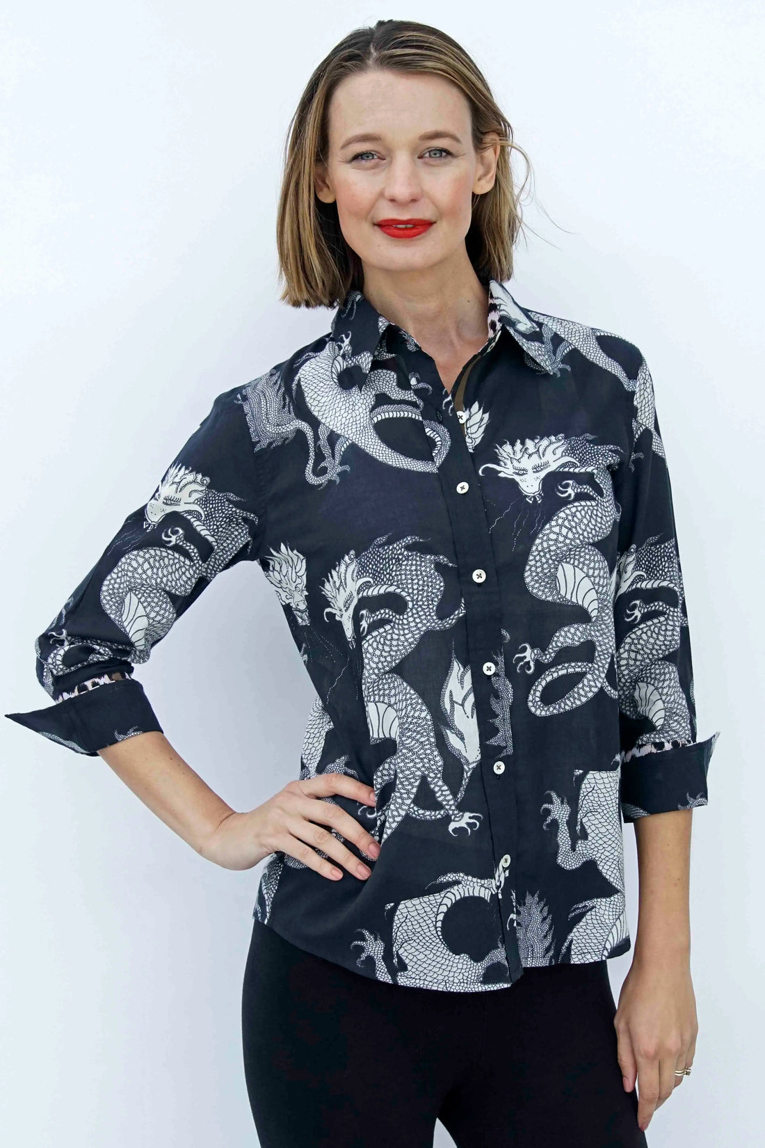 Dizzy-Lizzie 3/4 sleeve Rome shirt with black and white dragon print on airy voile fabric