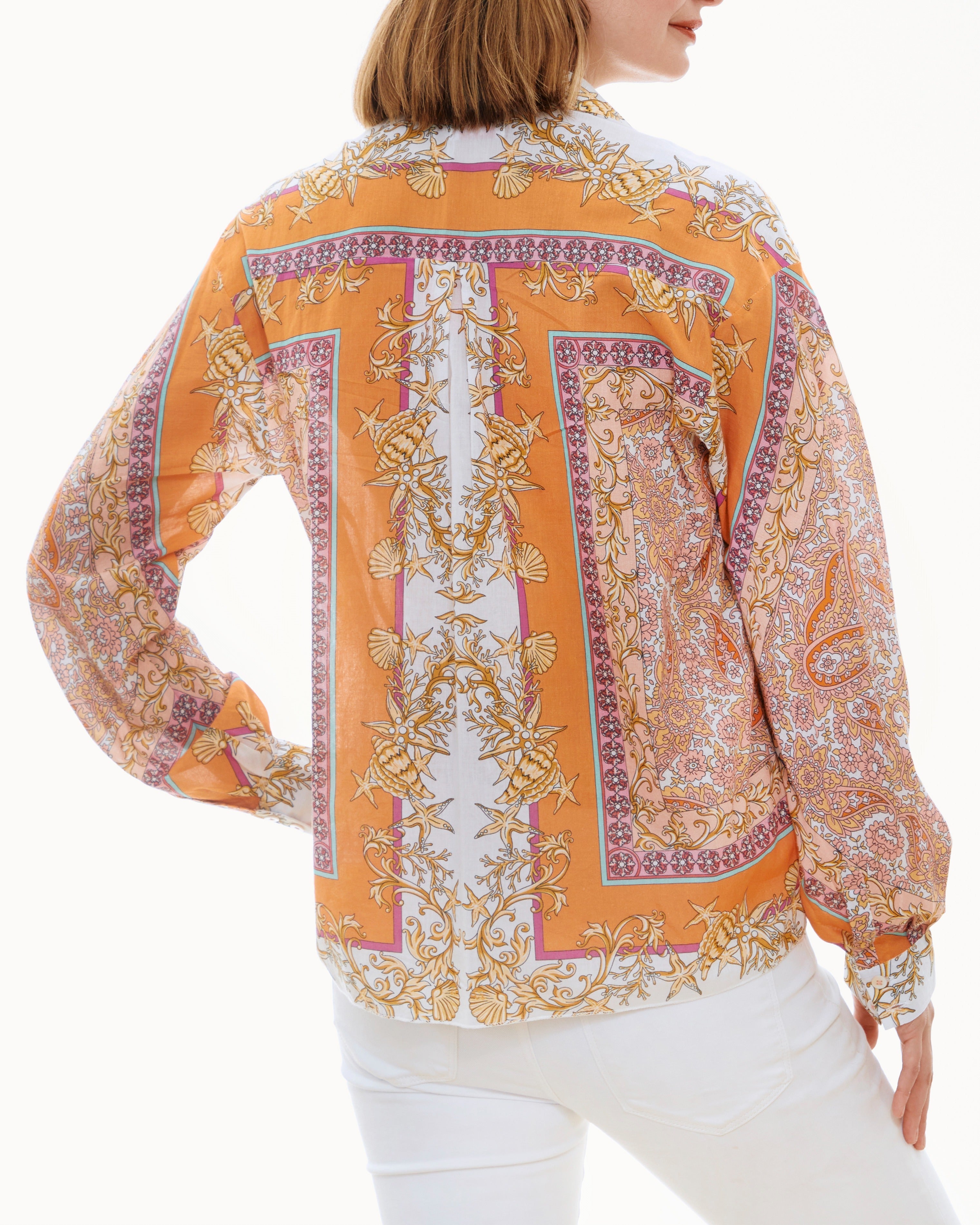 Dizzy-Lizzie Buckhead Boxy Top shirt with engineered print, featuring a modern, relaxed fit and stylish design.