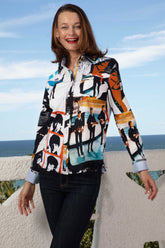 Dizzy-Lizzie Fab 4 Top shirt in XS, featuring a casual design with colorful graphic print on soft fabric.