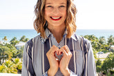 Dizzy-Lizzie Cape Cod shirt in blue stripes, lightweight casual shirt with button closure and classic collar, perfect for summer wear.
