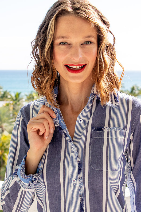 Dizzy-Lizzie Cape Cod Blue Stripes Shirt, lightweight casual shirt with classic stripe pattern, shown on a white background.