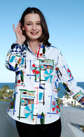 Dizzy-Lizzie Beach Chairs Rome shirt, XS size, featuring a casual, patterned design perfect for summer and beach outings.