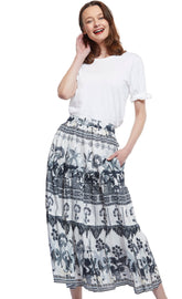 Dizzy-Lizzie Woodstock skirt in XS with grey ikat print, flowing fabric and stylish design.