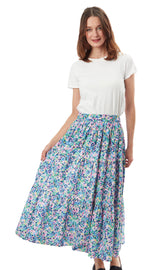 Dizzy-Lizzie Woodstock Floral Skirt in XS with vibrant floral pattern and flowy design, perfect for casual or spring outfits.