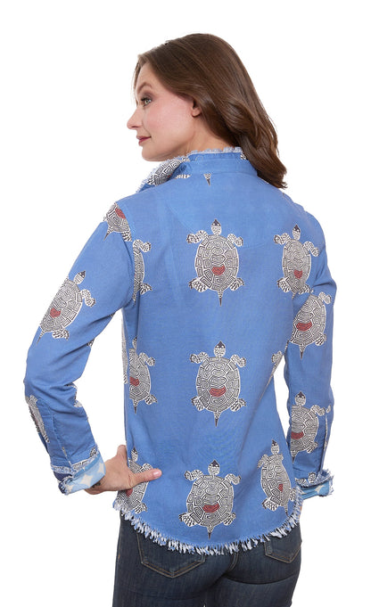 Dizzy-Lizzie Cape Cod Top featuring a playful turtles print, casual short-sleeve design, and comfortable fabric.