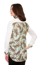Dizzy-Lizzie Chesapeake top featuring a cheetah print back panel, lightweight fabric, and stylish sleeveless design.