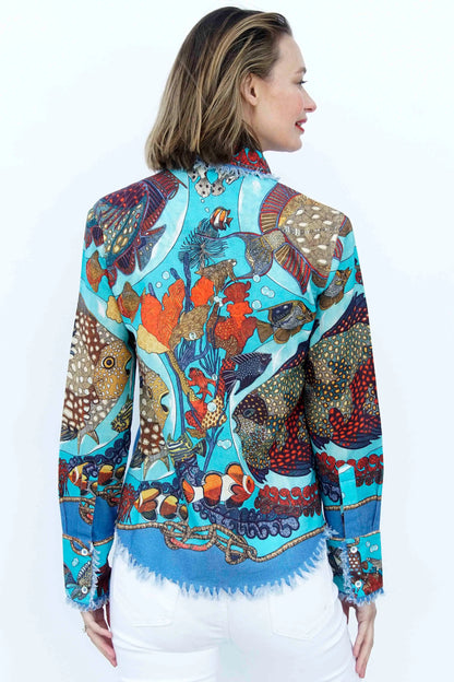 Dizzy-Lizzie Cape Cod Tunic with aquarium print, lightweight fabric, and relaxed fit, featuring vibrant underwater marine life design.