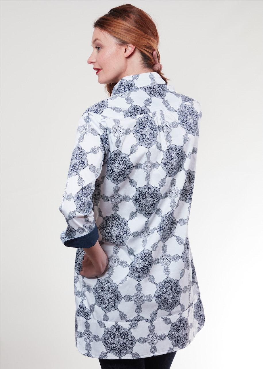 Dizzy-Lizzie Vail Tunic in navy and white medallion pattern, lightweight, casual women&