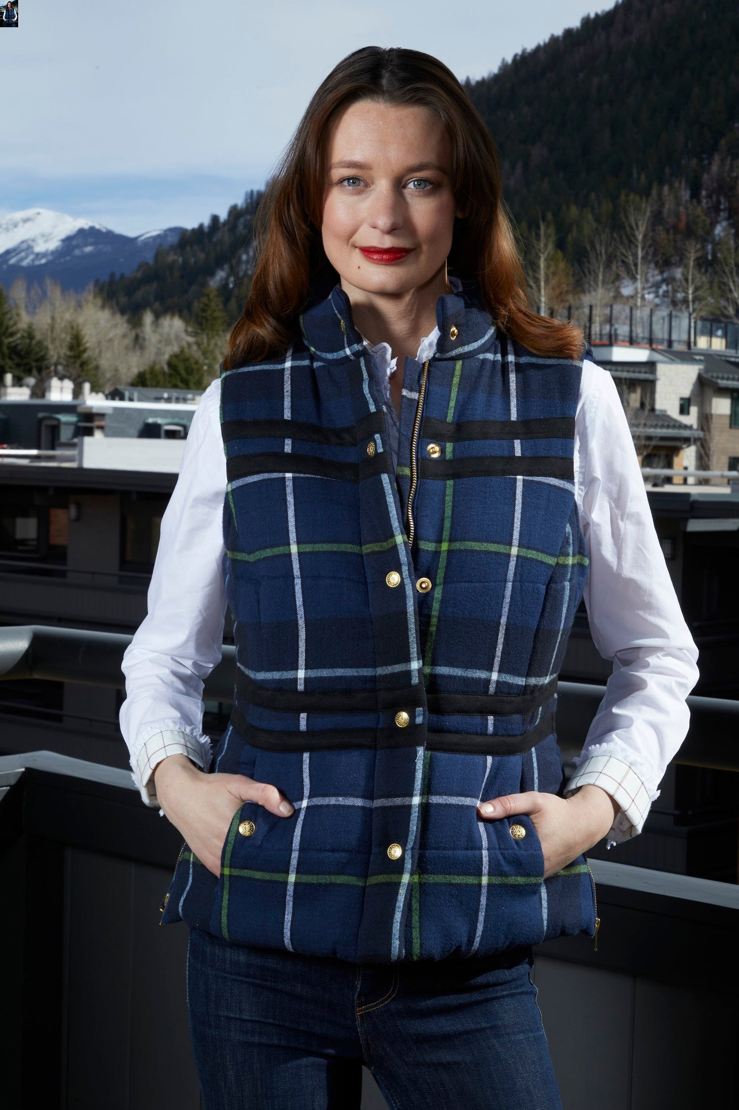 Dizzy-Lizzie Rosey vest with contrast lining in indigo yarndyed flannel plaid, featuring a stylish, cozy vest design.
