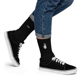 Yūjin Clothing Boo cat socks featuring playful black and white cat designs on comfortable sock material.