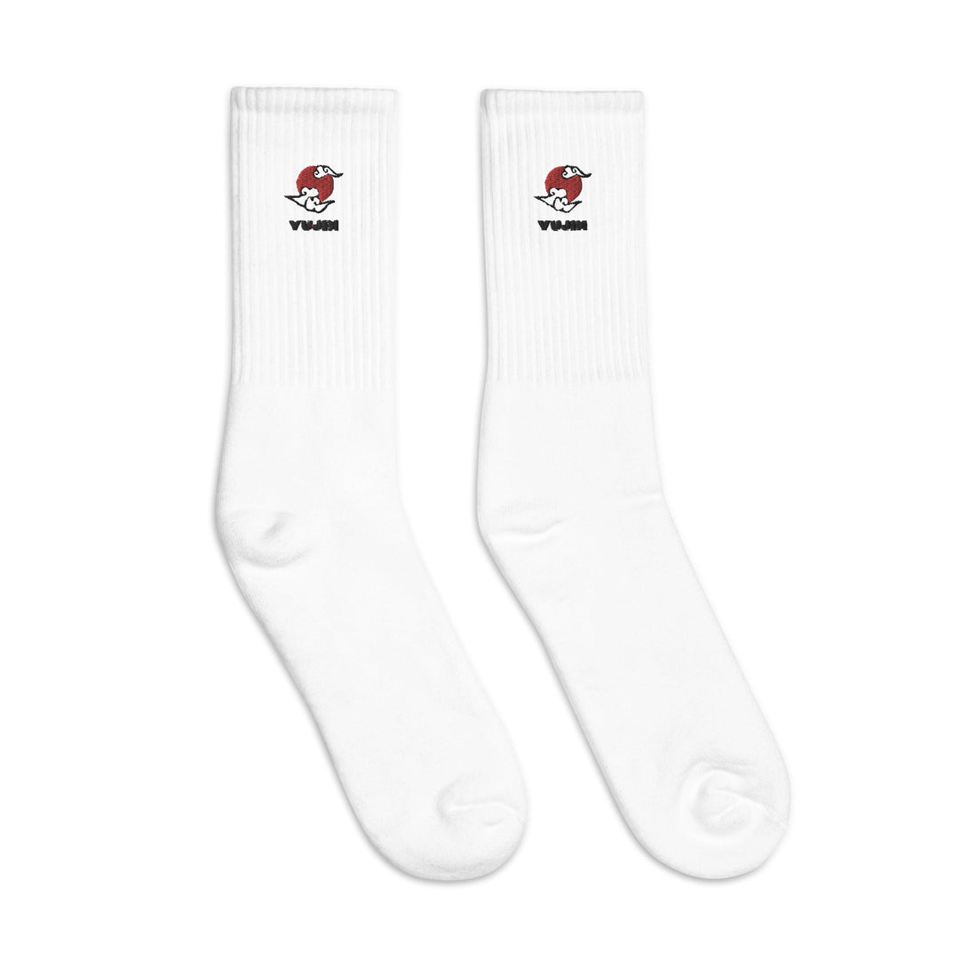 Yūjin Clothing Japanese Clouds socks featuring a cloud pattern in soft blue and white, made from comfortable knitted fabric.