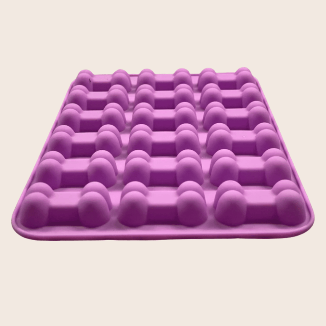 Farm To Pet pet treat molds for making custom-shaped dog and cat treats with flexible silicone mold